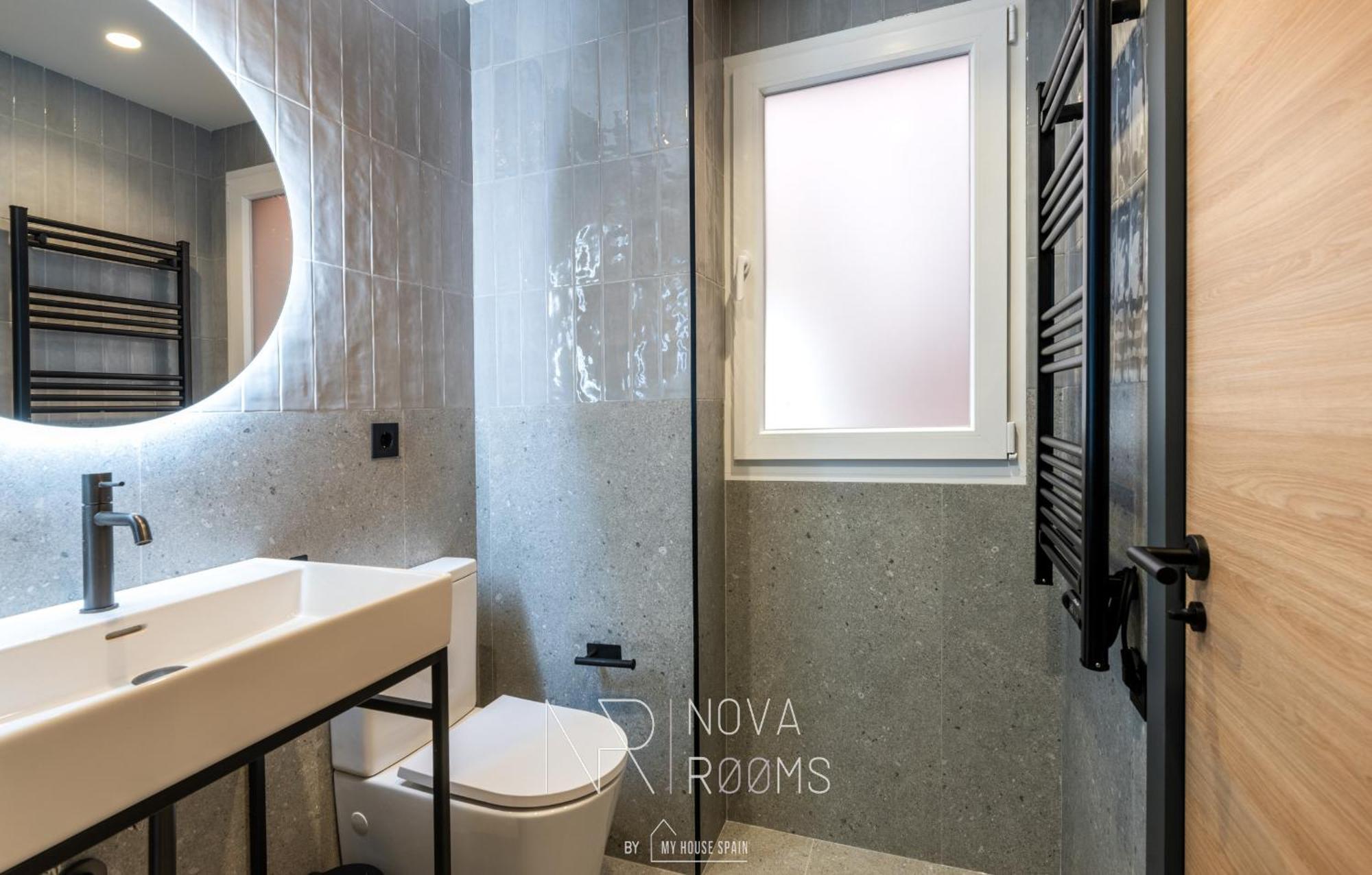 Novarooms By Myhousespain Gijón Exteriör bild